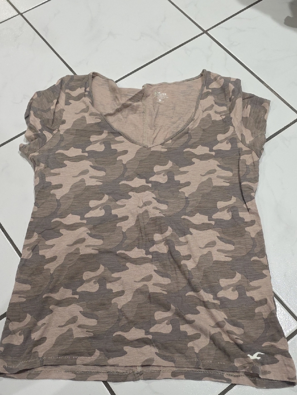 Hollister Taupe & Olive Camo V-Neck Tee